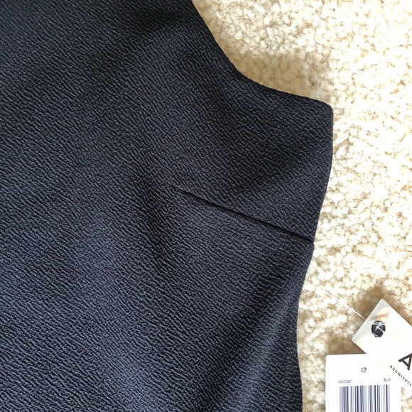 ✨Brand new black halter dress (tags still on!)👗💖 - Picture 5 of 10